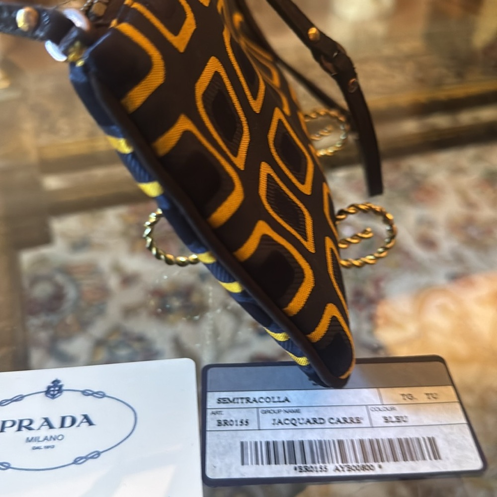 Prada holiday, and Brown re-ordered for Prada blue gold geometric design - Picture 11 of 15